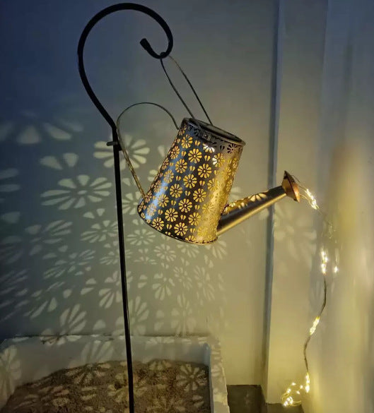 Solar-powered kettle lamp