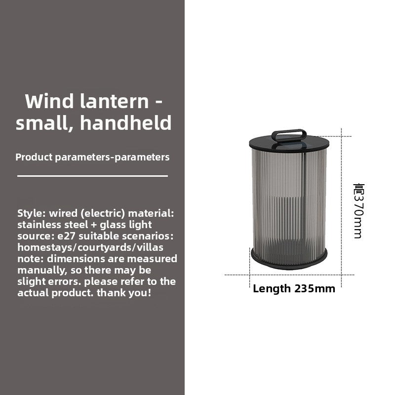 Solar-powered outdoor courtyard lamp