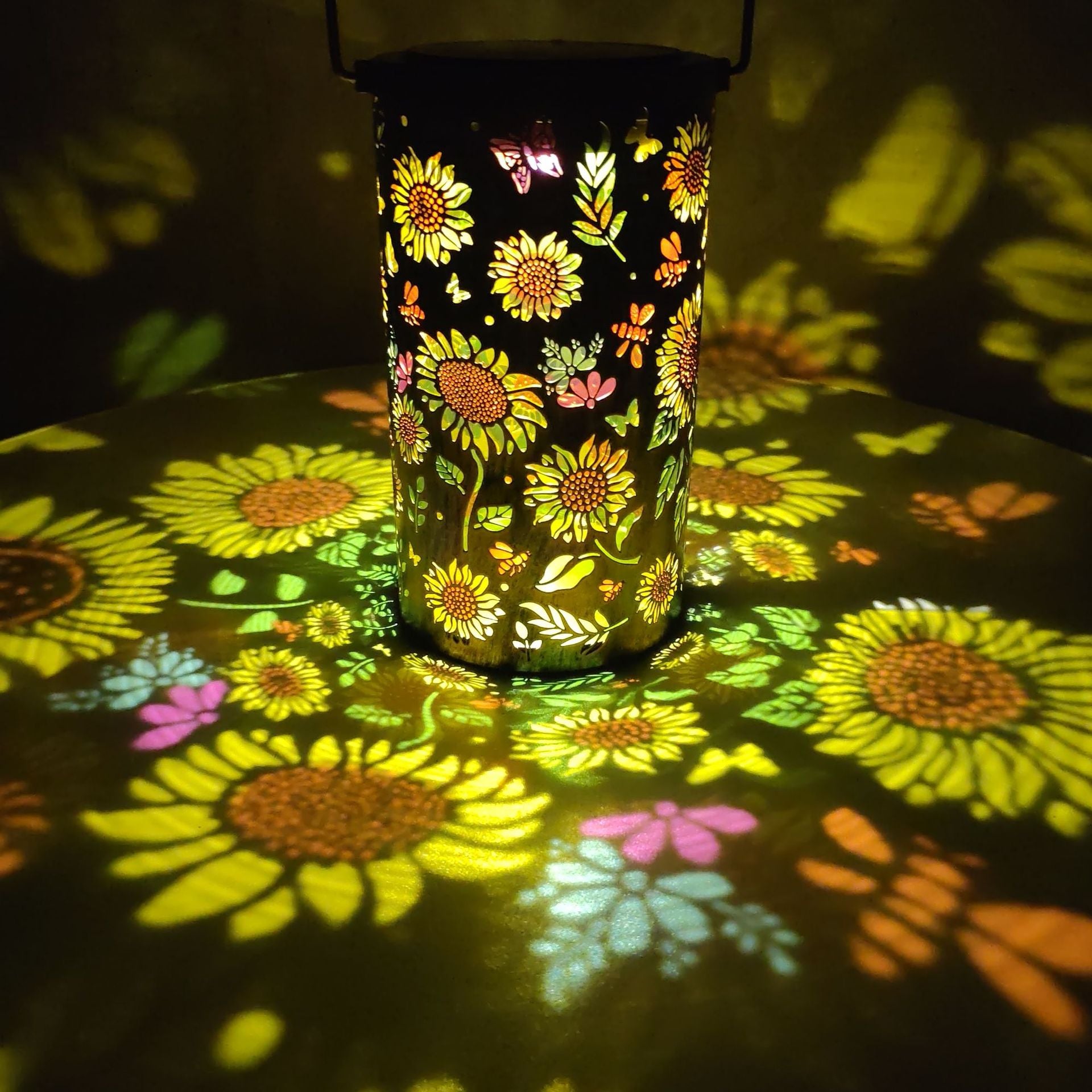 Solar Powered Outdoor Garden Hanging Light