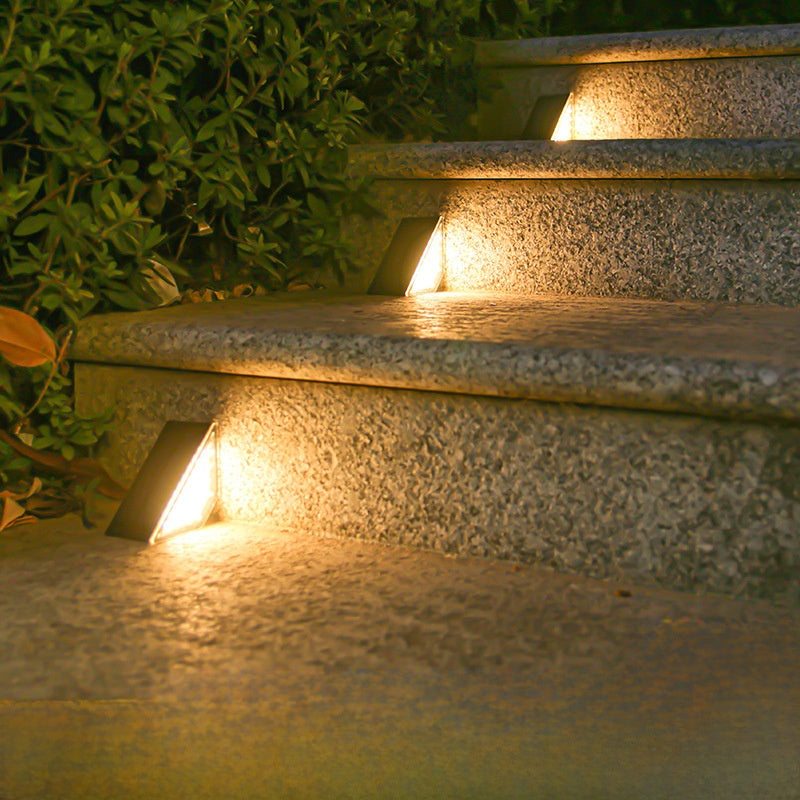 Solar-powered stair tread lights