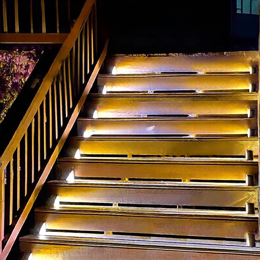 Solar Stair Step Light