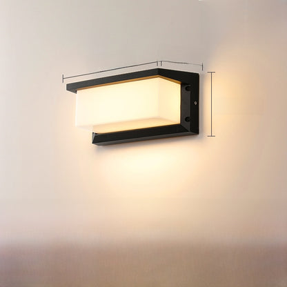 Solar wall light