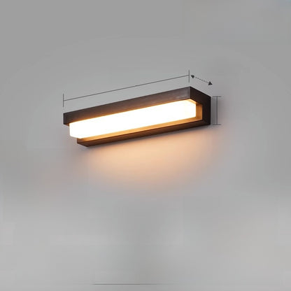 Solar wall light