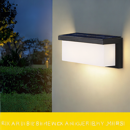 Solar wall light