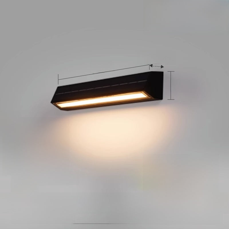 Solar wall light