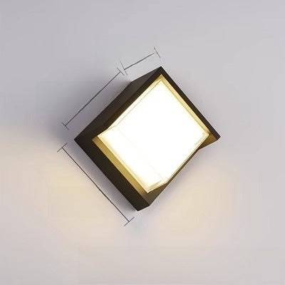 Solar wall light