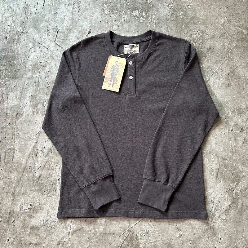 Solid color base shirt