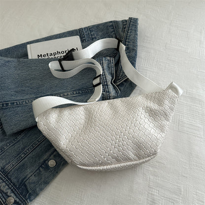 Solid-color casual chic crossbody bag