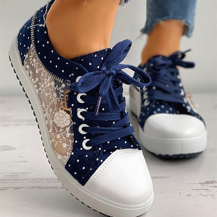 Solid-color casual flat canvas shoes
