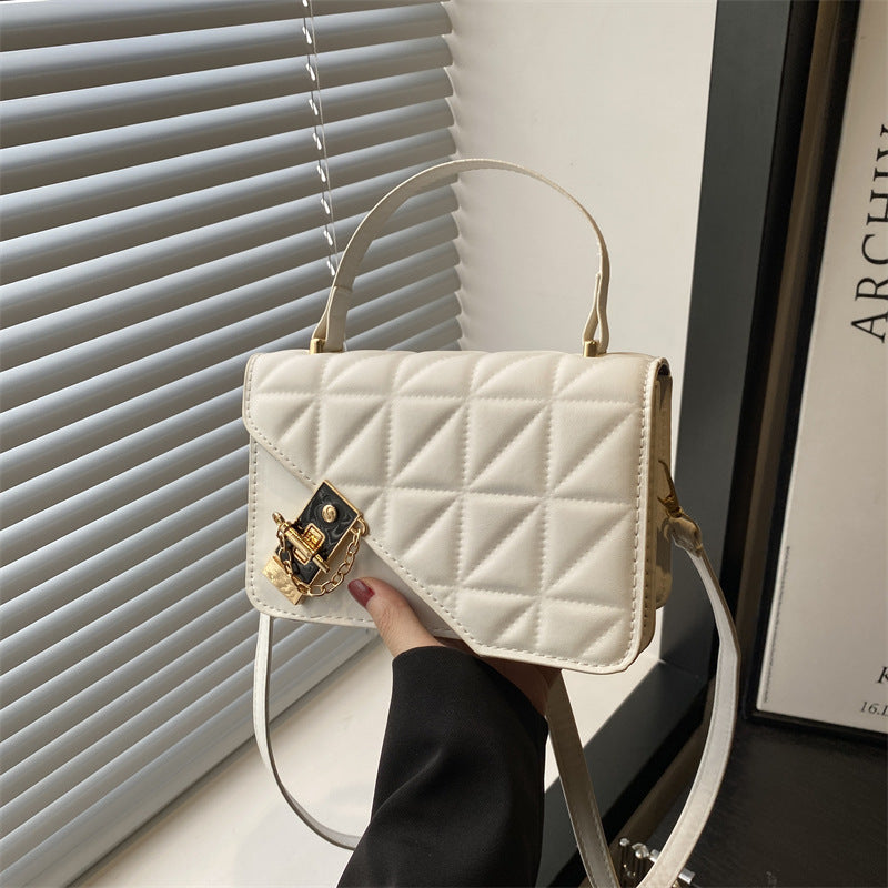 Solid-color diamond-shaped handbag for women