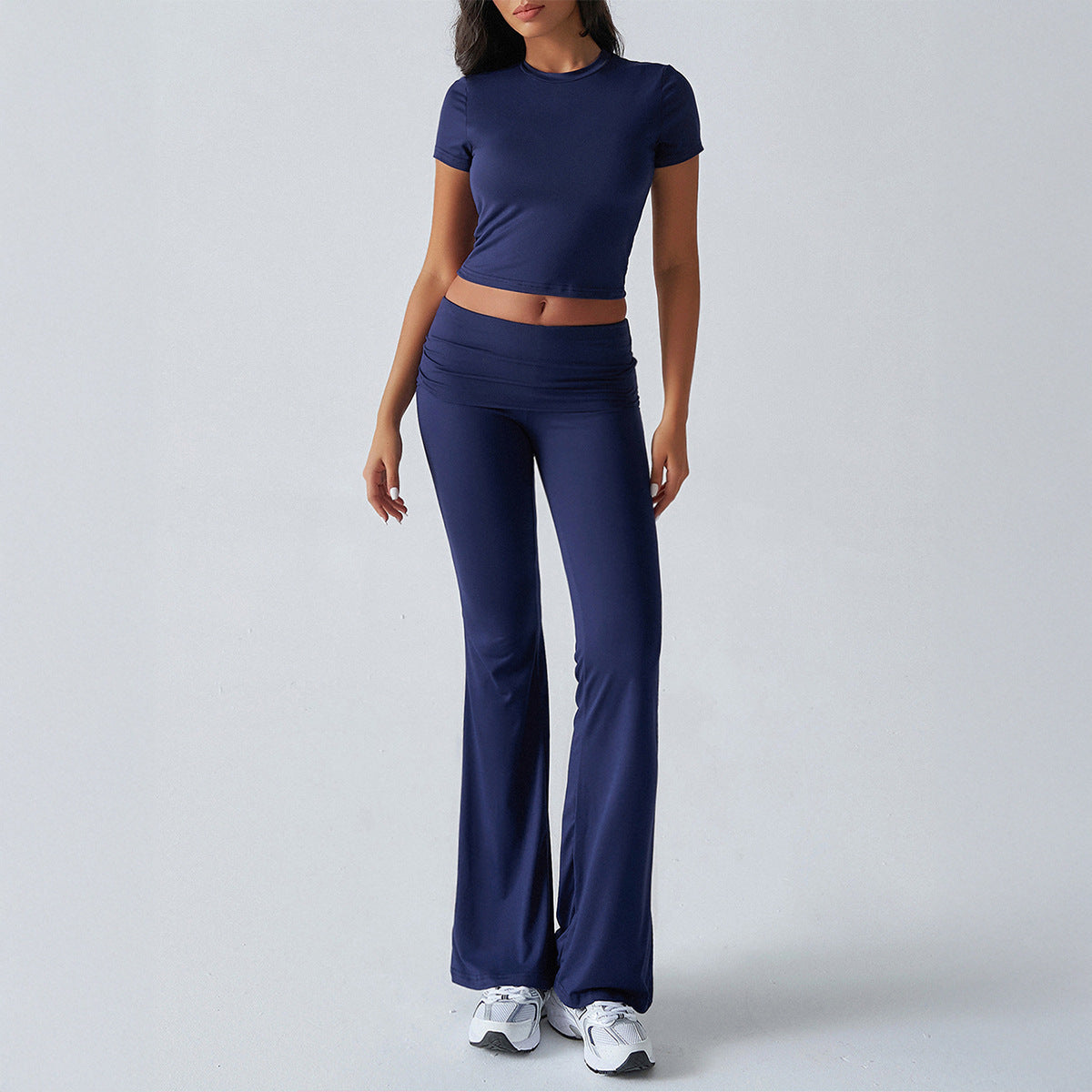 Solid-color fitted short-sleeved pants set