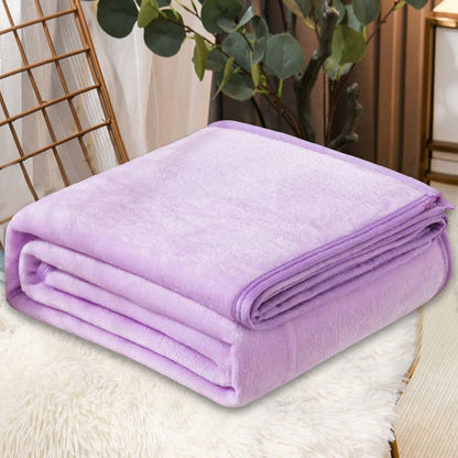 Solid-color flannel blanket