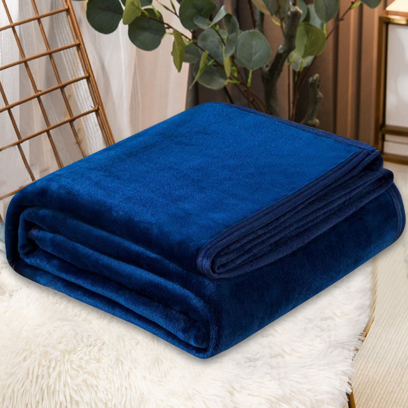 Solid-color flannel blanket