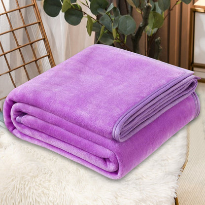 Solid-color flannel blanket