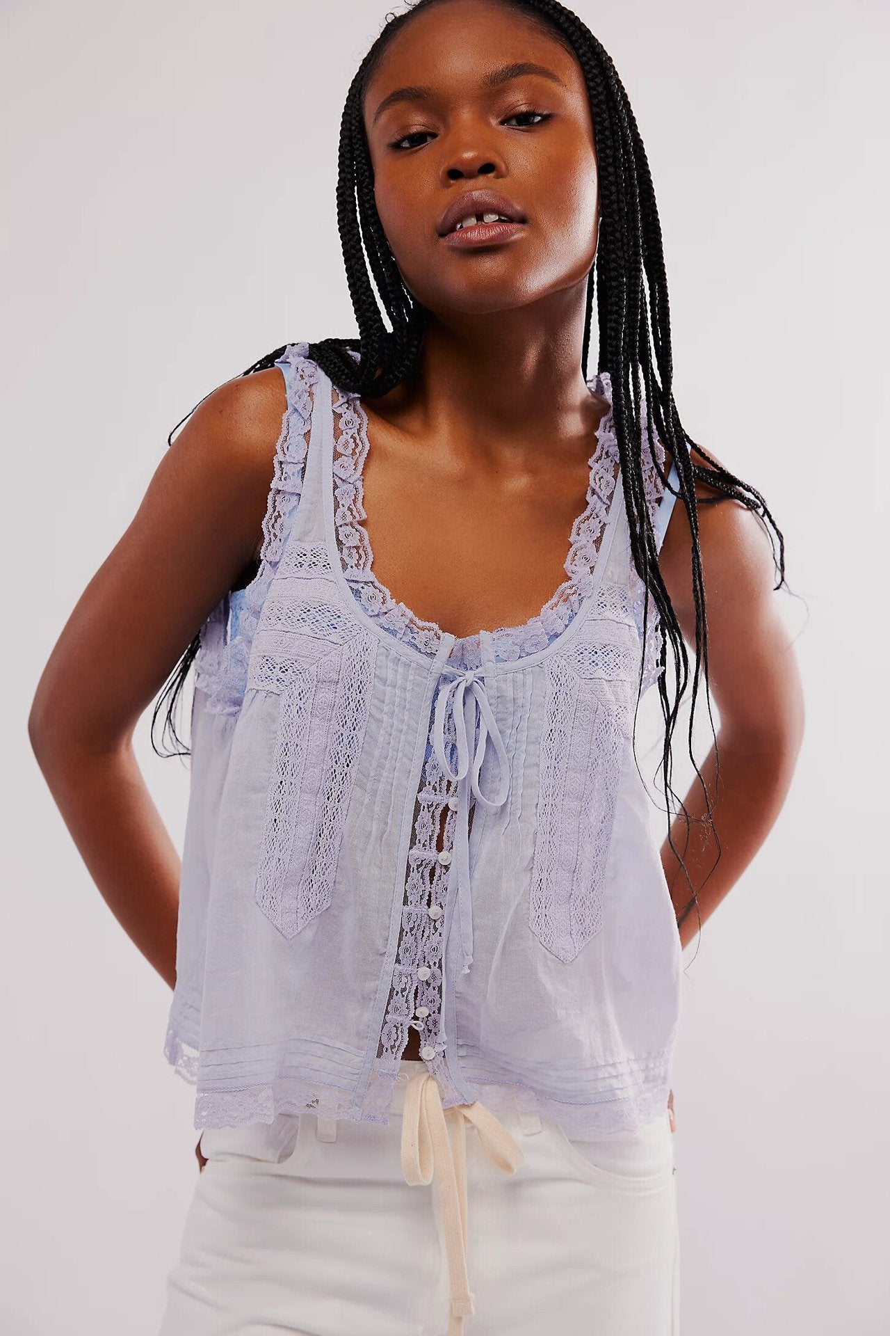 Solid color lace trim spliced small halter back