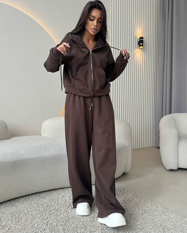 Solid color long-sleeved hooded sweatshirt with drawstring pants