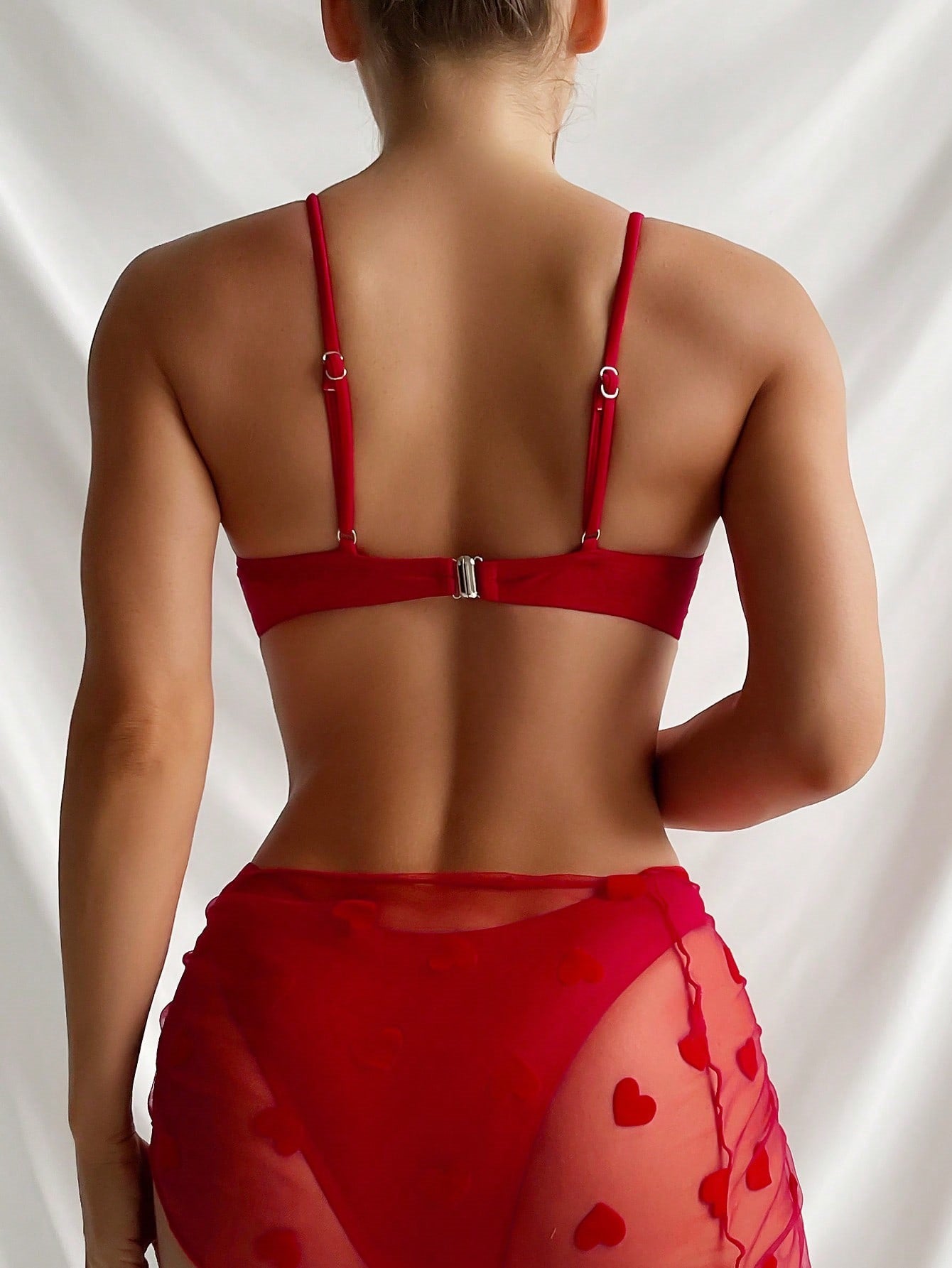 Solid-color polka-dot swimsuit