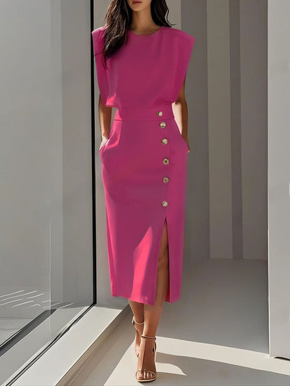 Solid color round neck fitted waist dress