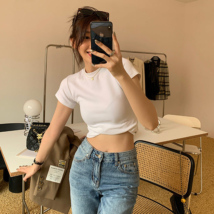 Solid-color round-neck short-sleeved T-shirt