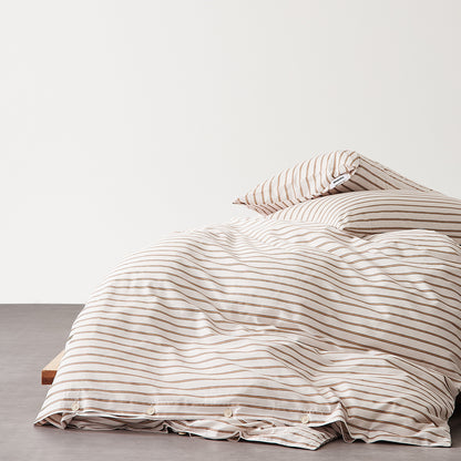 Solid-color striped duvet cover