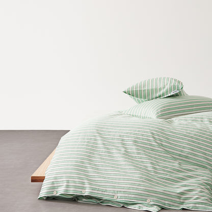 Solid-color striped duvet cover