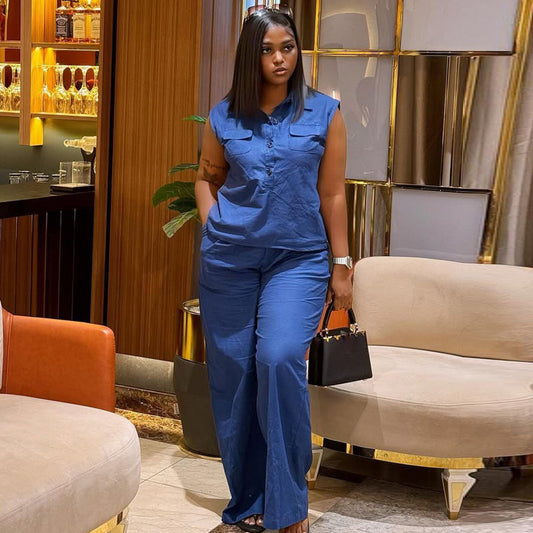 Solid-color women's suit