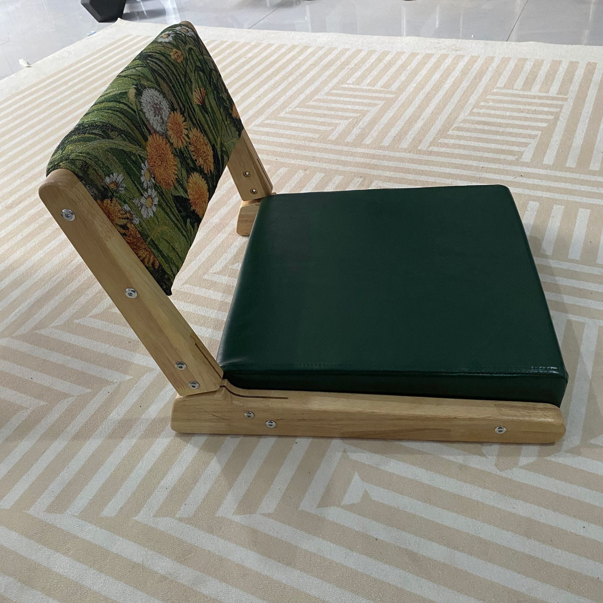 Solid Wood Foldable Chair