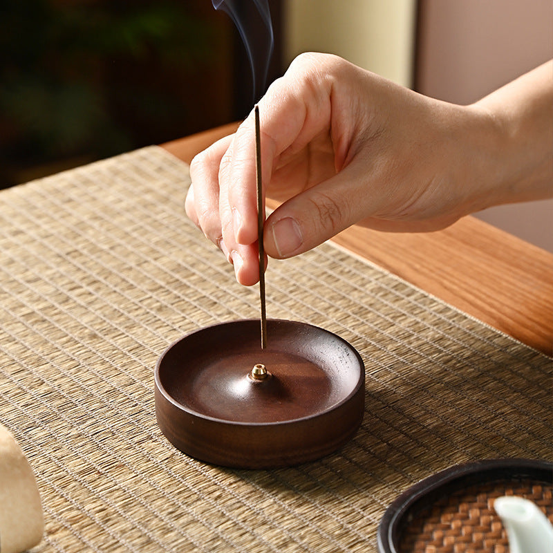 Solid wood line incense insert