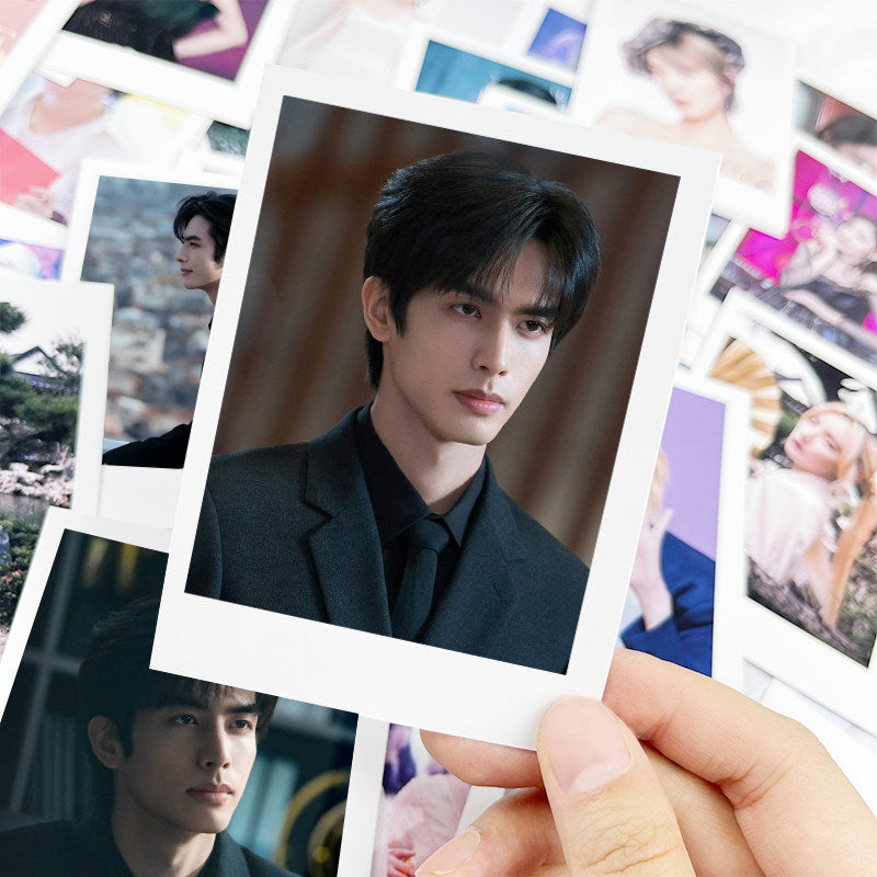 Song Weilong Lin Yisen Character Photo Cards and Collectibles