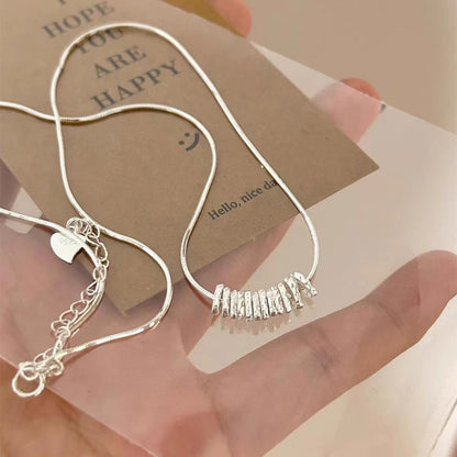 Sophisticated clavicle necklace