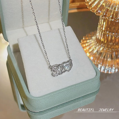 South Korea Hot-selling Accessories Niche Collarbone Chain Super Fairy All-match Pendant Light Luxury Necklace Chain New Style Titanium Steel Necklace Jewelry for Women