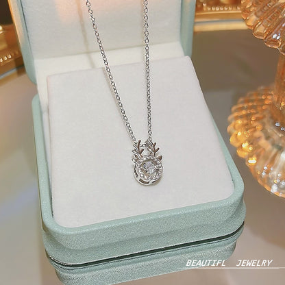 South Korea Hot-selling Accessories Niche Collarbone Chain Super Fairy All-match Pendant Light Luxury Necklace Chain New Style Titanium Steel Necklace Jewelry for Women