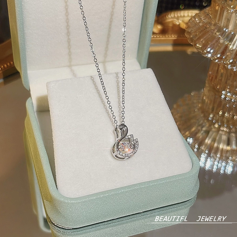 South Korea Hot-selling Accessories Niche Collarbone Chain Super Fairy All-match Pendant Light Luxury Necklace Chain New Style Titanium Steel Necklace Jewelry for Women