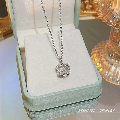 South Korea Hot-selling Accessories Niche Collarbone Chain Super Fairy All-match Pendant Light Luxury Necklace Chain New Style Titanium Steel Necklace Jewelry for Women