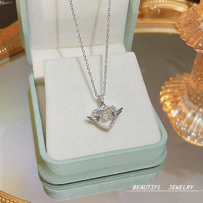South Korea Hot-selling Accessories Niche Collarbone Chain Super Fairy All-match Pendant Light Luxury Necklace Chain New Style Titanium Steel Necklace Jewelry for Women