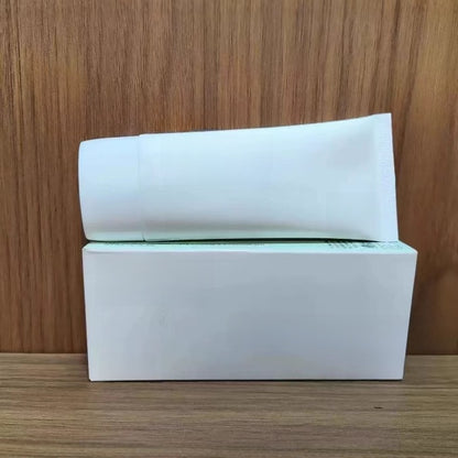 Soy Snowwort Sunscreen Cream