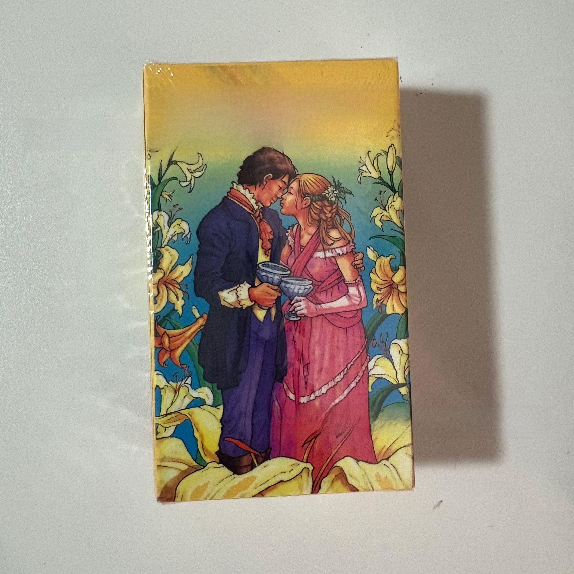 Spanish Oracle Card Tarot White Cat Wheel of Year Tarot