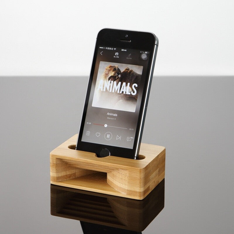 Speaker base phone stand