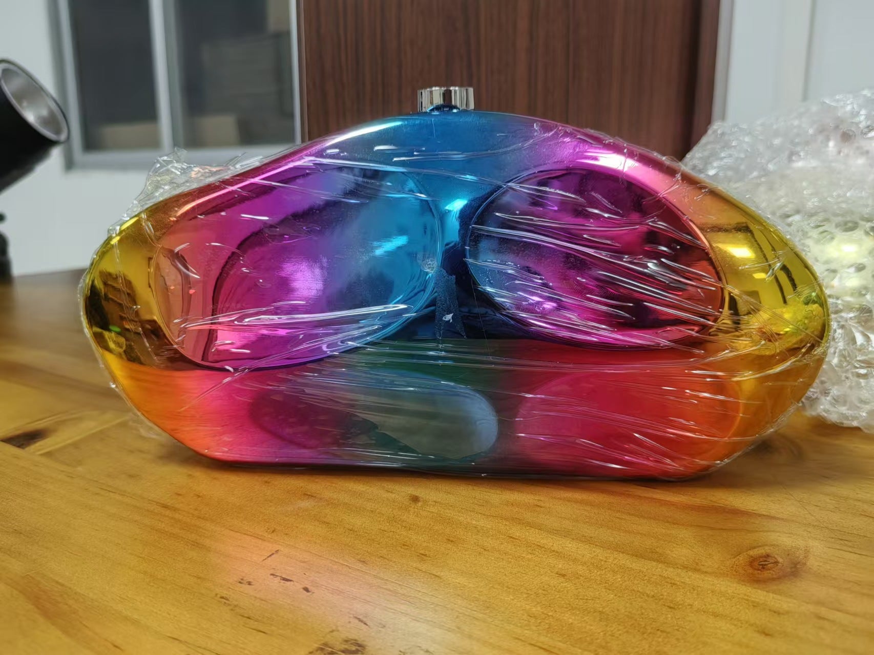 Special-Shaped Stone Clutch Bag