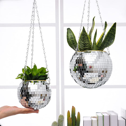 Spherical plastic suspended flowerpots