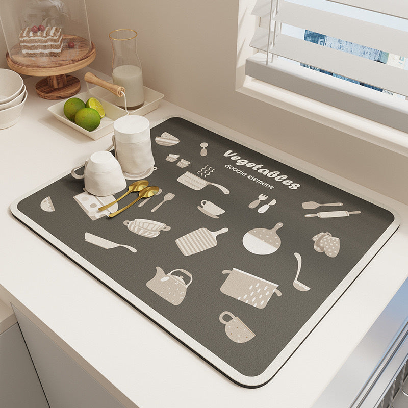 Sponge mat that absorbs water on the tabletop and dries quickly