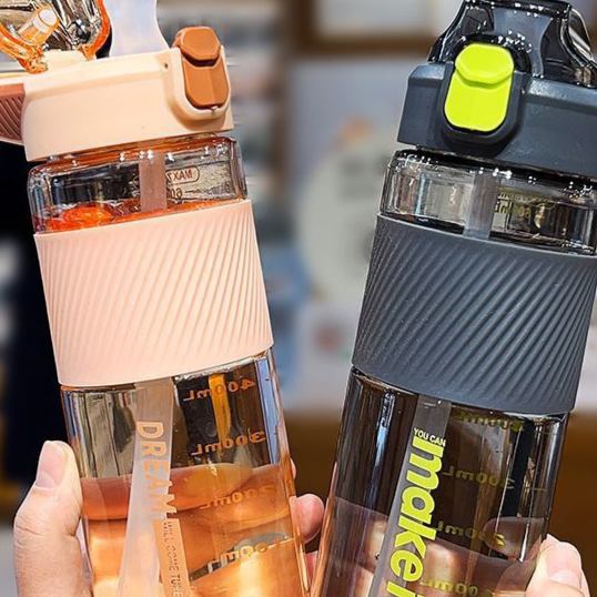 Sports Anti-Spill Mug with Heat Insulation