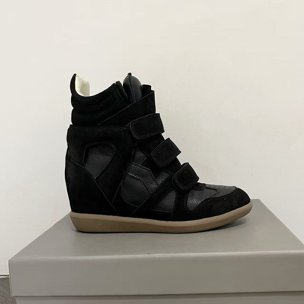 Sports casual shoes, genuine leather high-top shoes