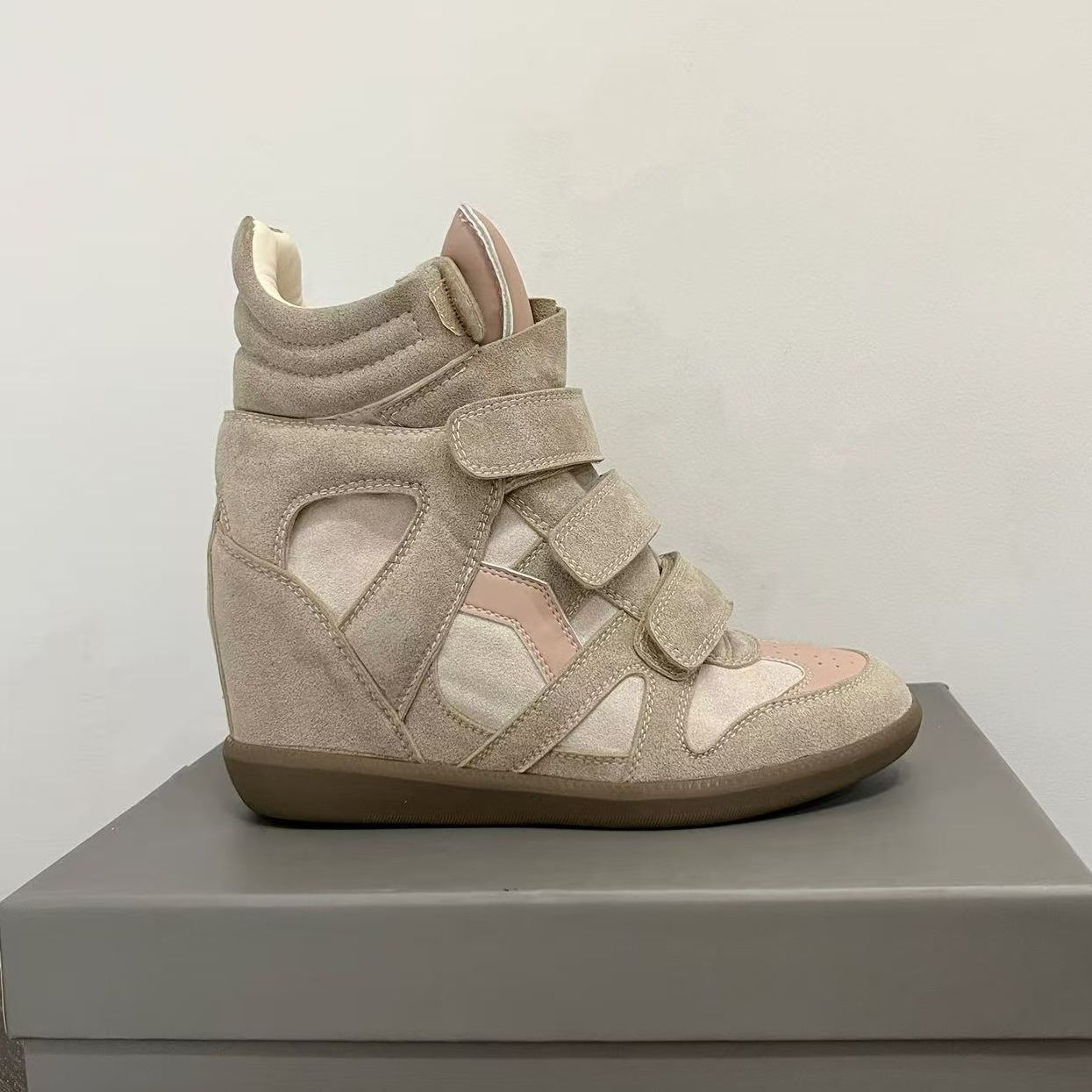 Sports casual shoes, genuine leather high-top shoes