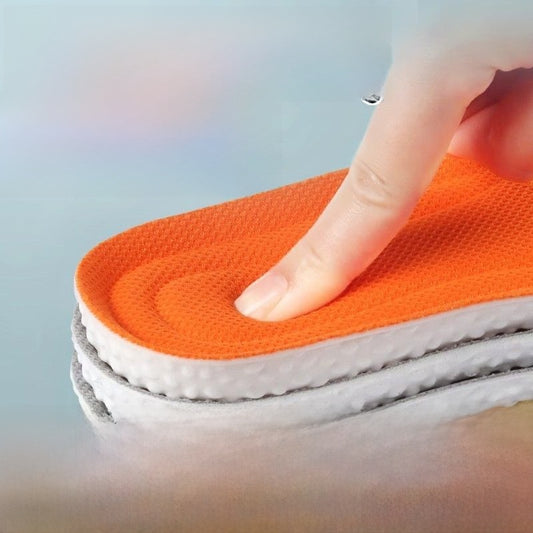 Sports shoe insole