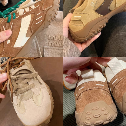 Sports shoes