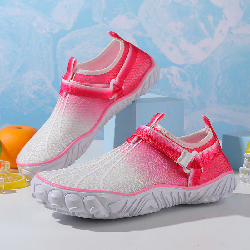 sports shoes