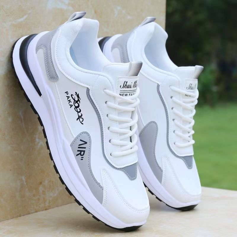 Sports Shoes