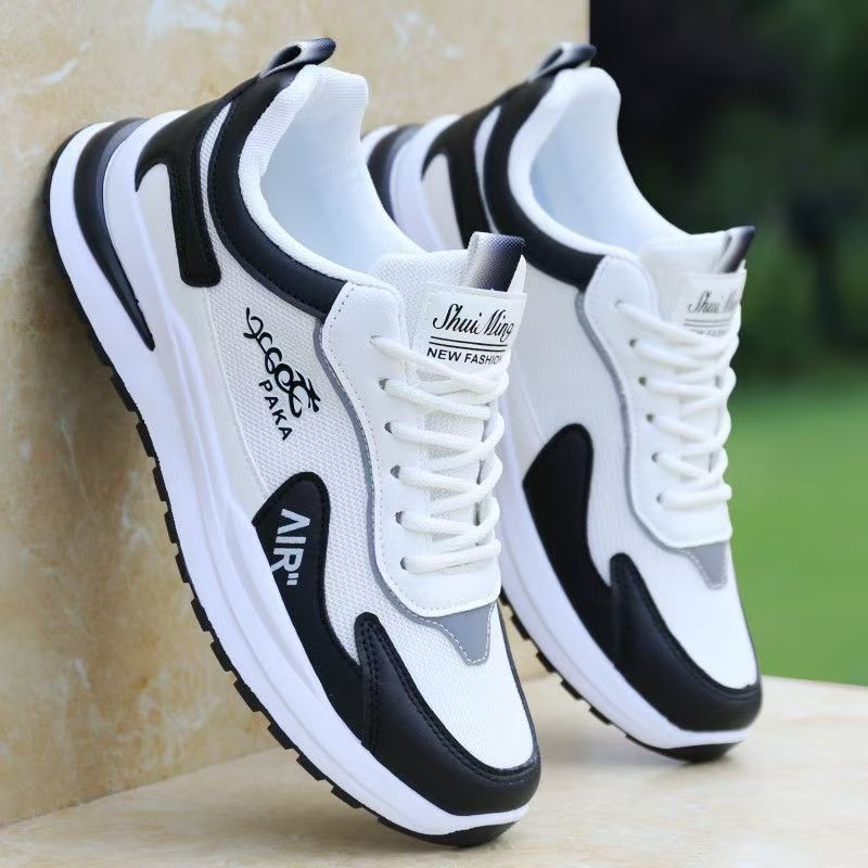 Sports Shoes