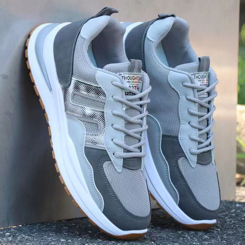 Sports Shoes